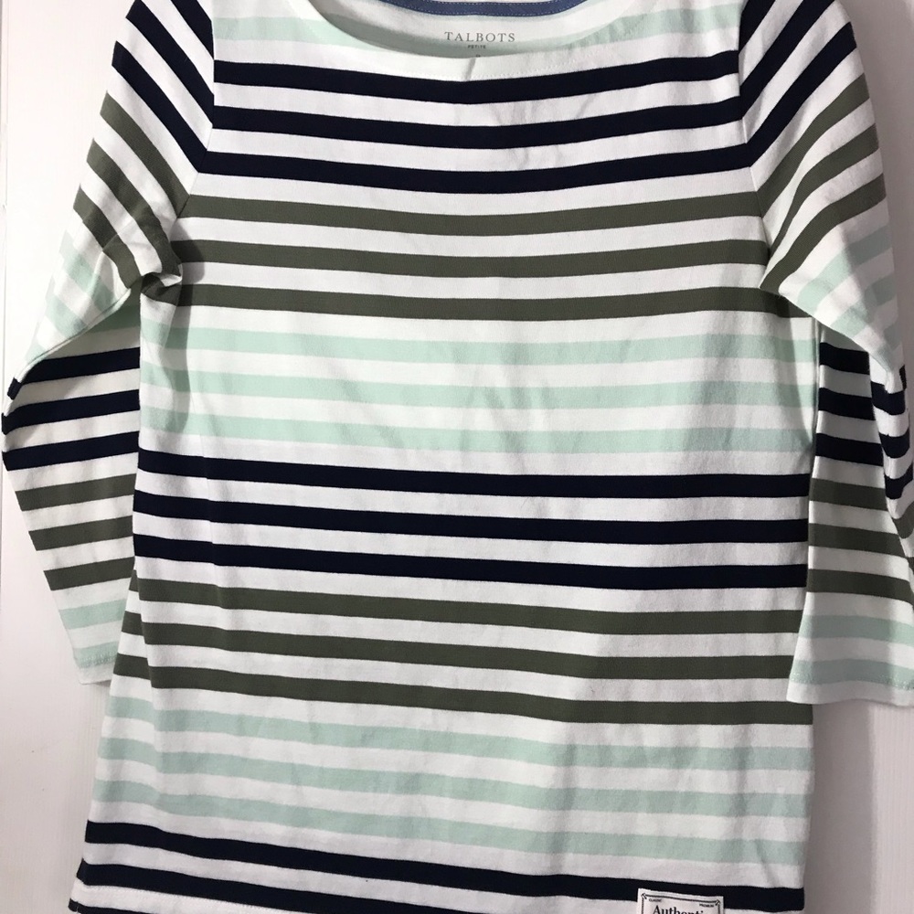 Talbots Petite knit top. Black, mint green, olive green, white. Excellent cond.